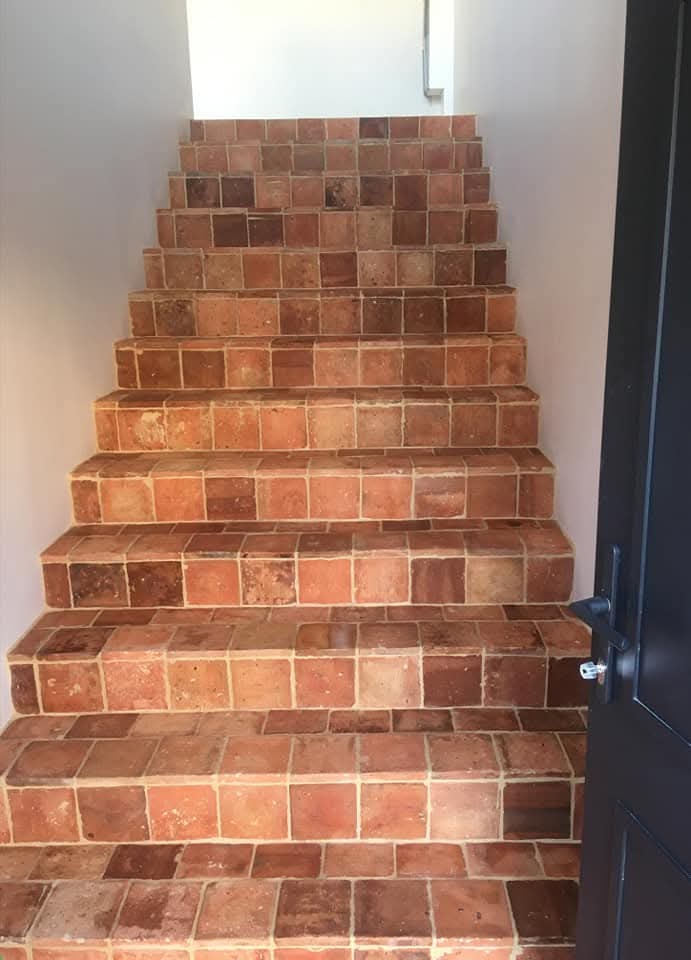Rénovation d’escalier en tomette